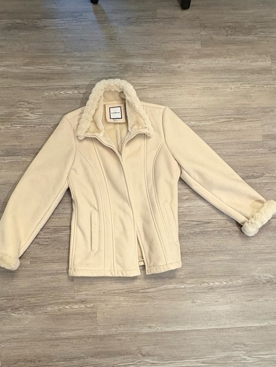 croft & barrow Jackets & Blazers - croft & barrow Cream Faux-Shearling Collar Jacket